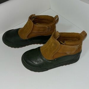 Vans toddler MTE slip on Hi terrain size 10